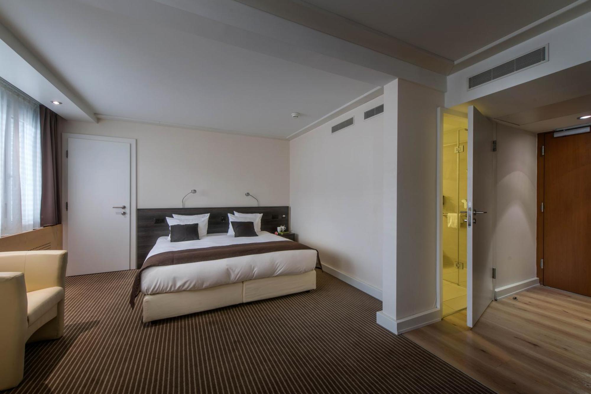 Crowne Plaza Zürich, an IHG Hotel Zewnętrze zdjęcie